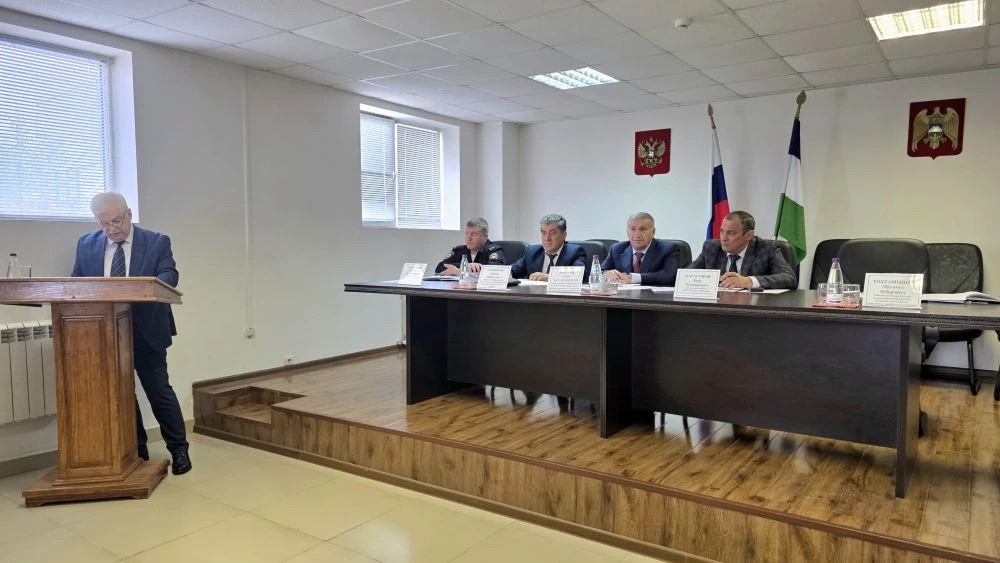В Баксанском районе обсудили меры по обеспечению безопасности в период проведения Дня Победы