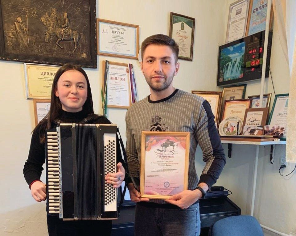 «Льэпэриса» Дарины Жемуховой победила в конкурсе «Гордость России»