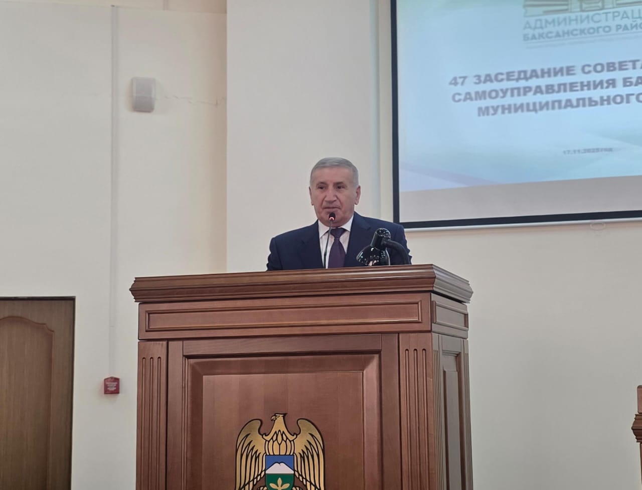 Адиб Абрегов назначен исполняющим обязанности главы администрации Баксанского муниципального района