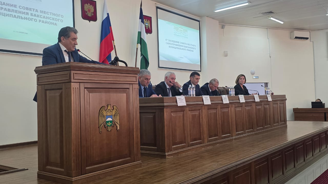 Адиб Абрегов назначен исполняющим обязанности главы администрации Баксанского муниципального района